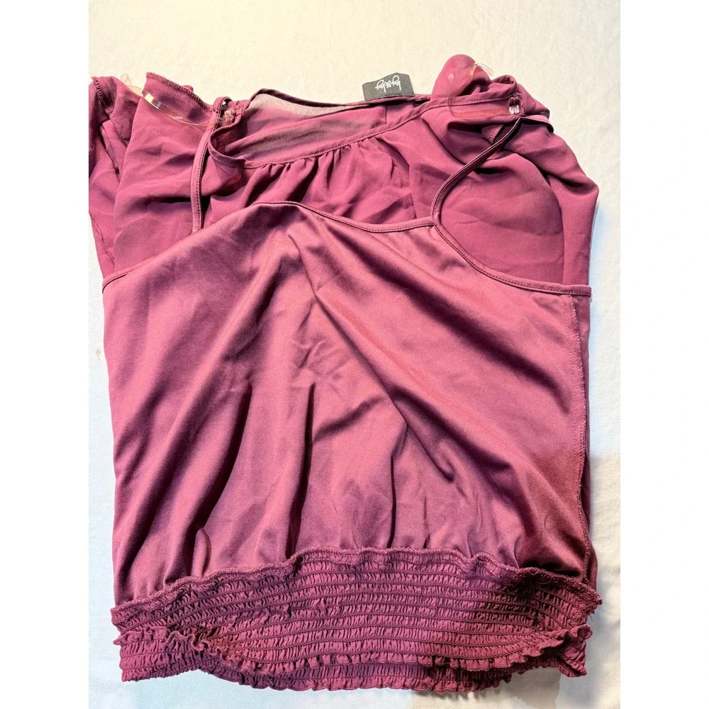 By & By Womens Smocked Waist Chiffon Blouse Split Flutter Sleeve Burgundy Large - Picture 5 of 5